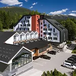 Astra 4*